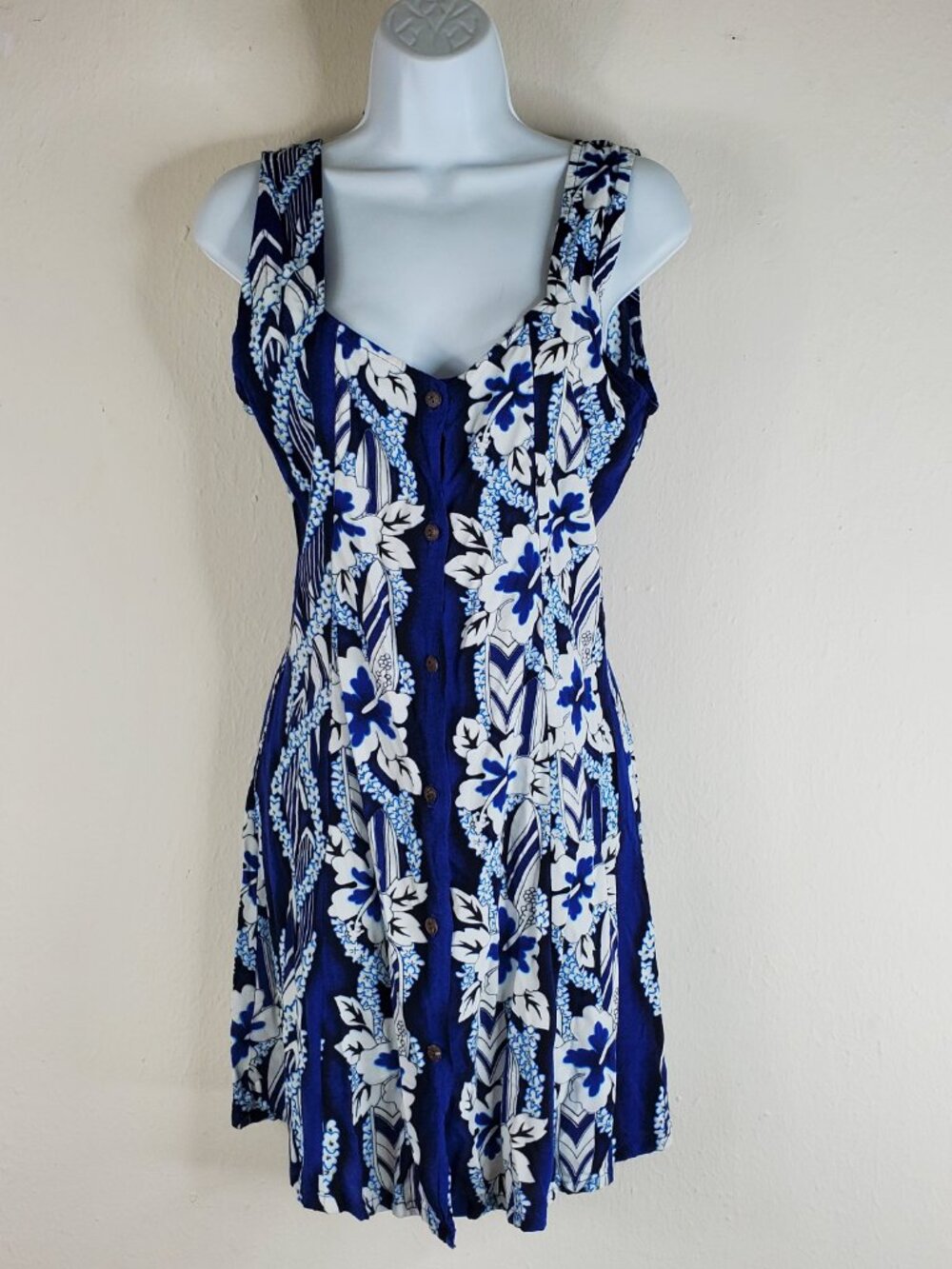 Tiki Palm Women's Large Blue White Floral Hawaiian Sleeveless Button Front Dress
